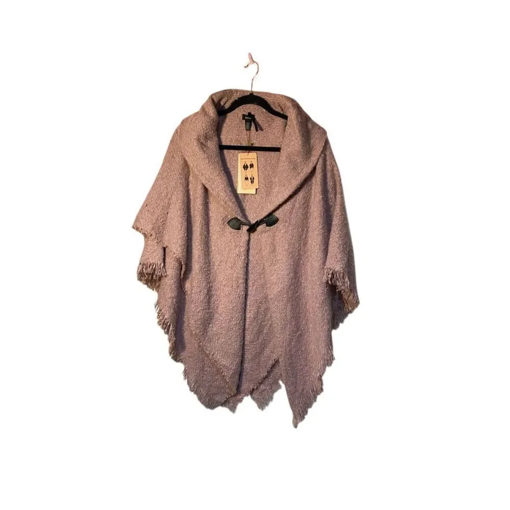 NWT Modena women’s pink holding shawl, fringe poncho one-size-fits-all